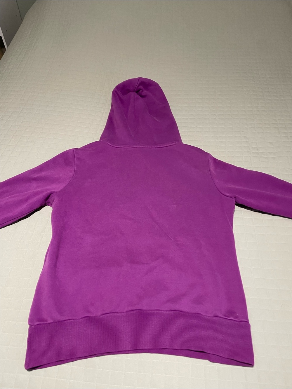 Puma Purple Graphic Logo Hoodie - White Drawstrings - Women's Medium - Picture 15 of 15